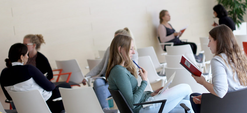 Careere development for young female scientists