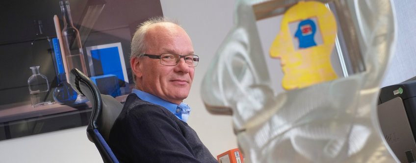 Auszeichnung für Prof. Dr. Dr. h.c. Herbert Waldmann Auszeichnung für Prof. Dr. Dr. h.c. Herbert Waldmann