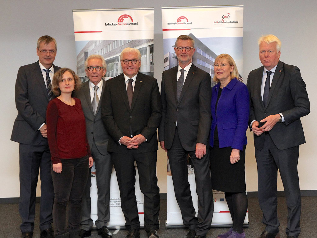 <p>President of Germany Frank-Walter Steinmeier visits COMAS</p>