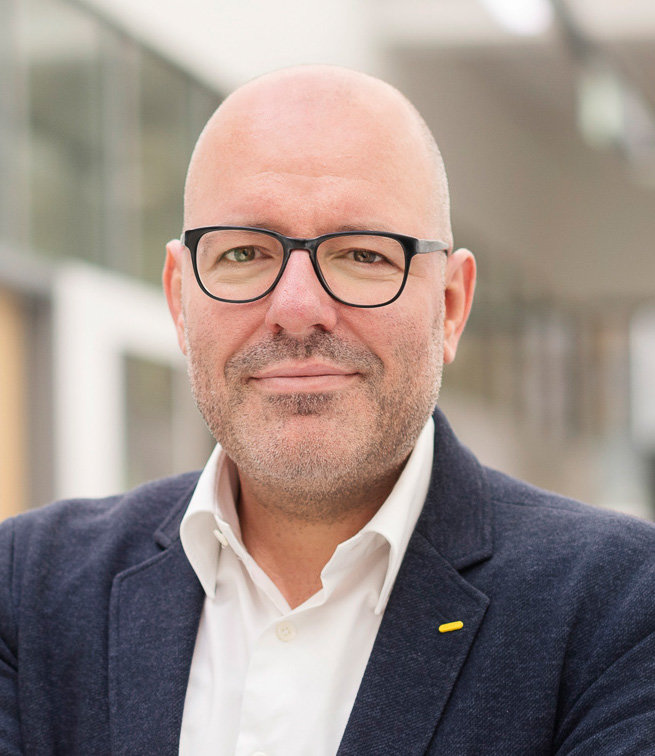 Prof. Dr. Stefan Raunser