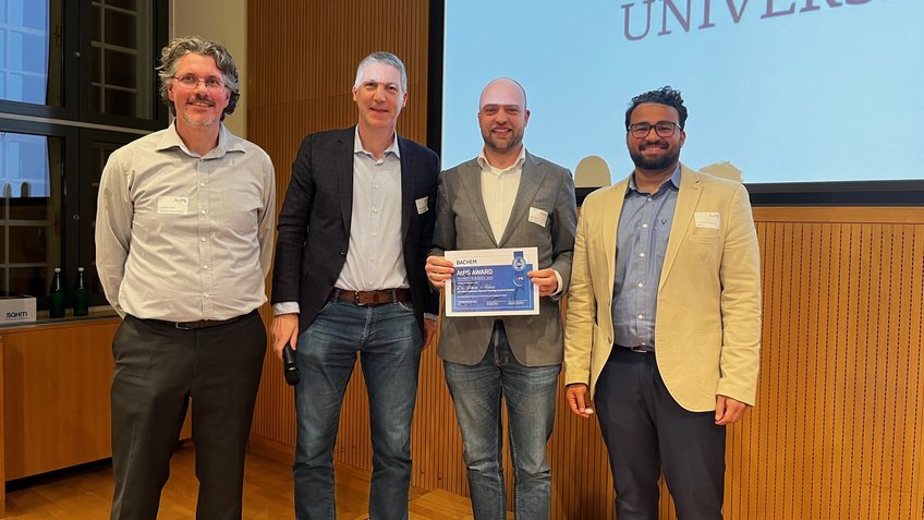 Bachem AtPS Award for Peptide Science for Peter ‘t Hart Bachem AtPS Award for Peptide Science for Peter ‘t Hart