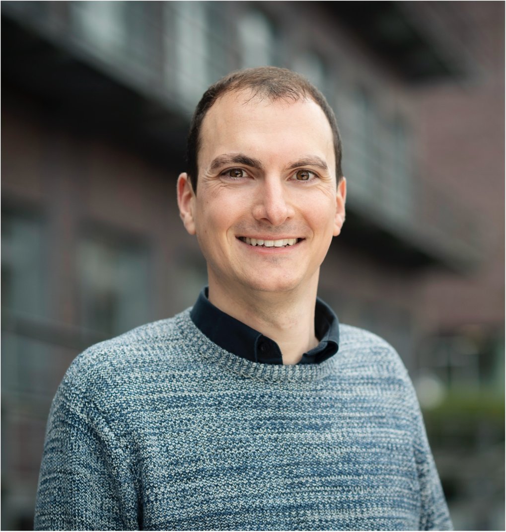 Dr.  Malte  Gersch